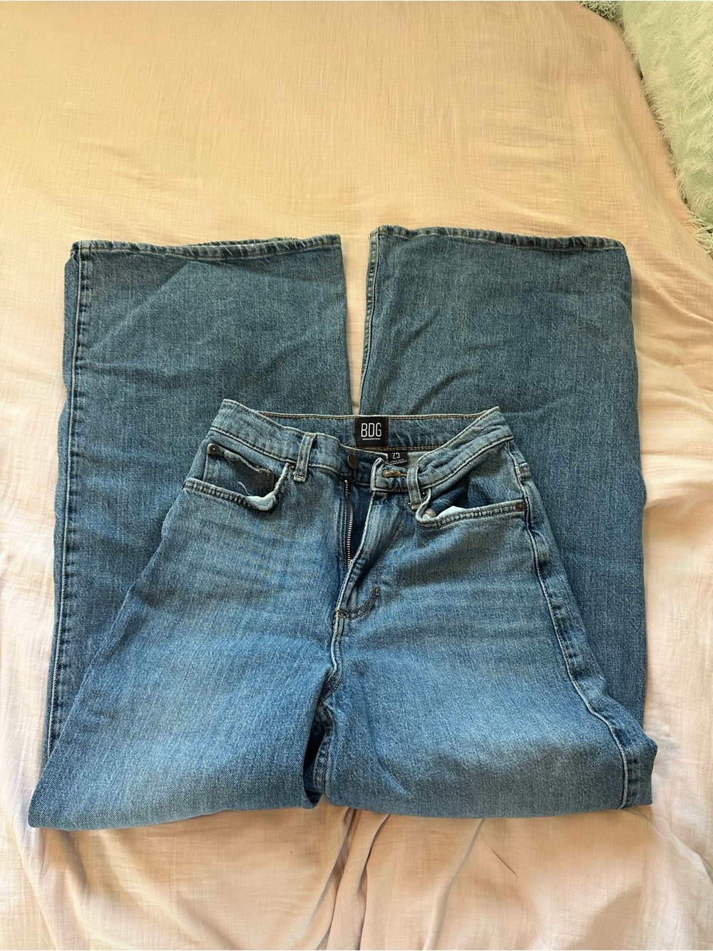 BDG Urban Outfitters Wide-Leg Jeans in Blue Denim size 25